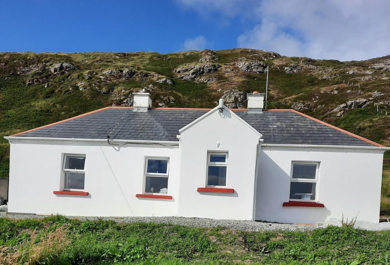 Conneelys Cottage, Connemara, Clifden, H71Y096 Ngoại thất bức ảnh